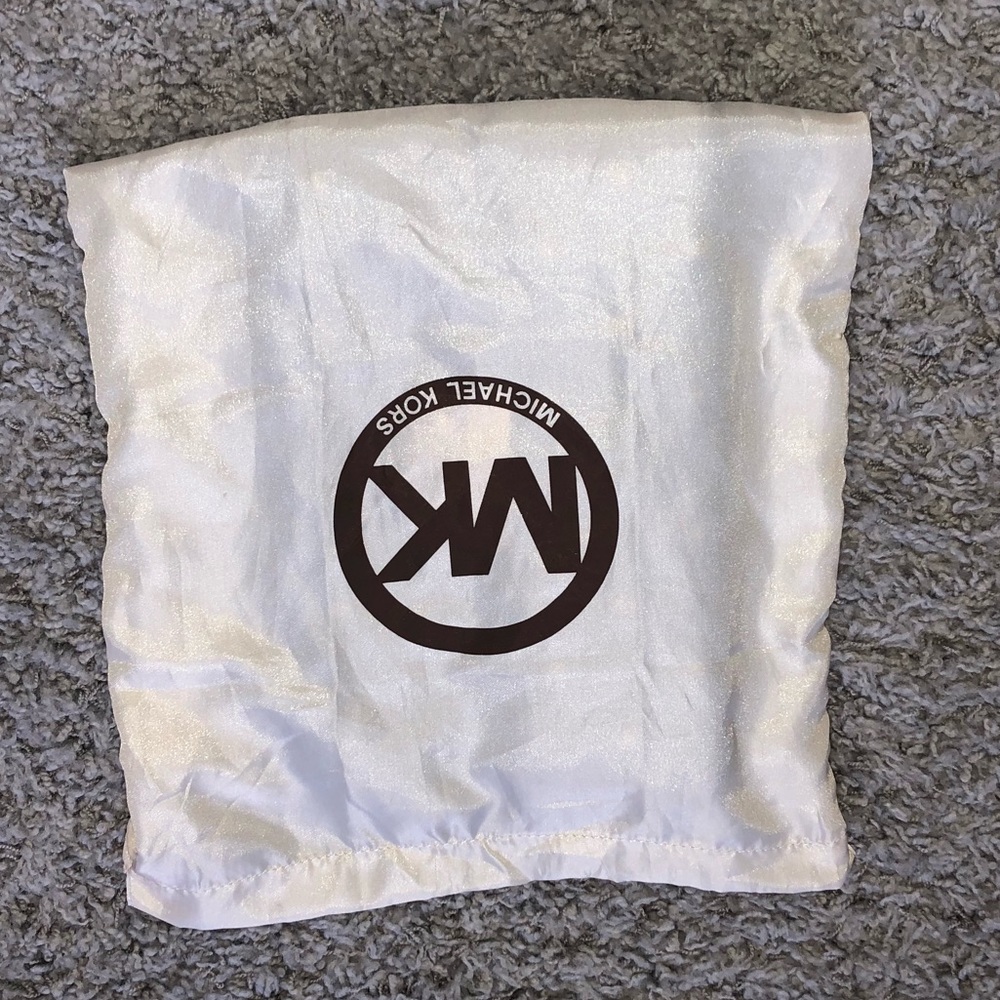 Micheal Kors Studded Bag - Picture 4 of 4